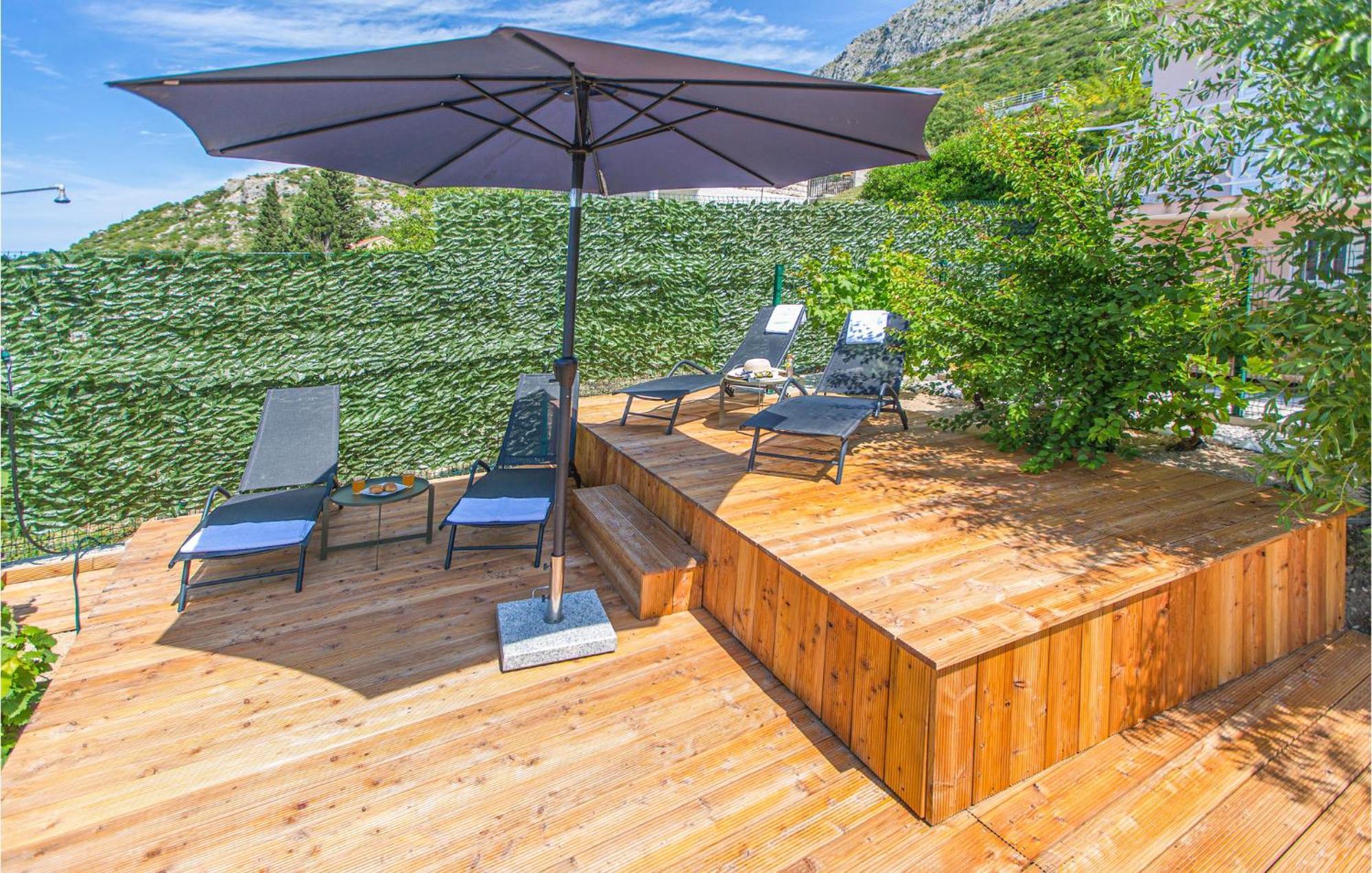 3 Bedroom Lovely Home In Plat Mlini Buitenkant foto