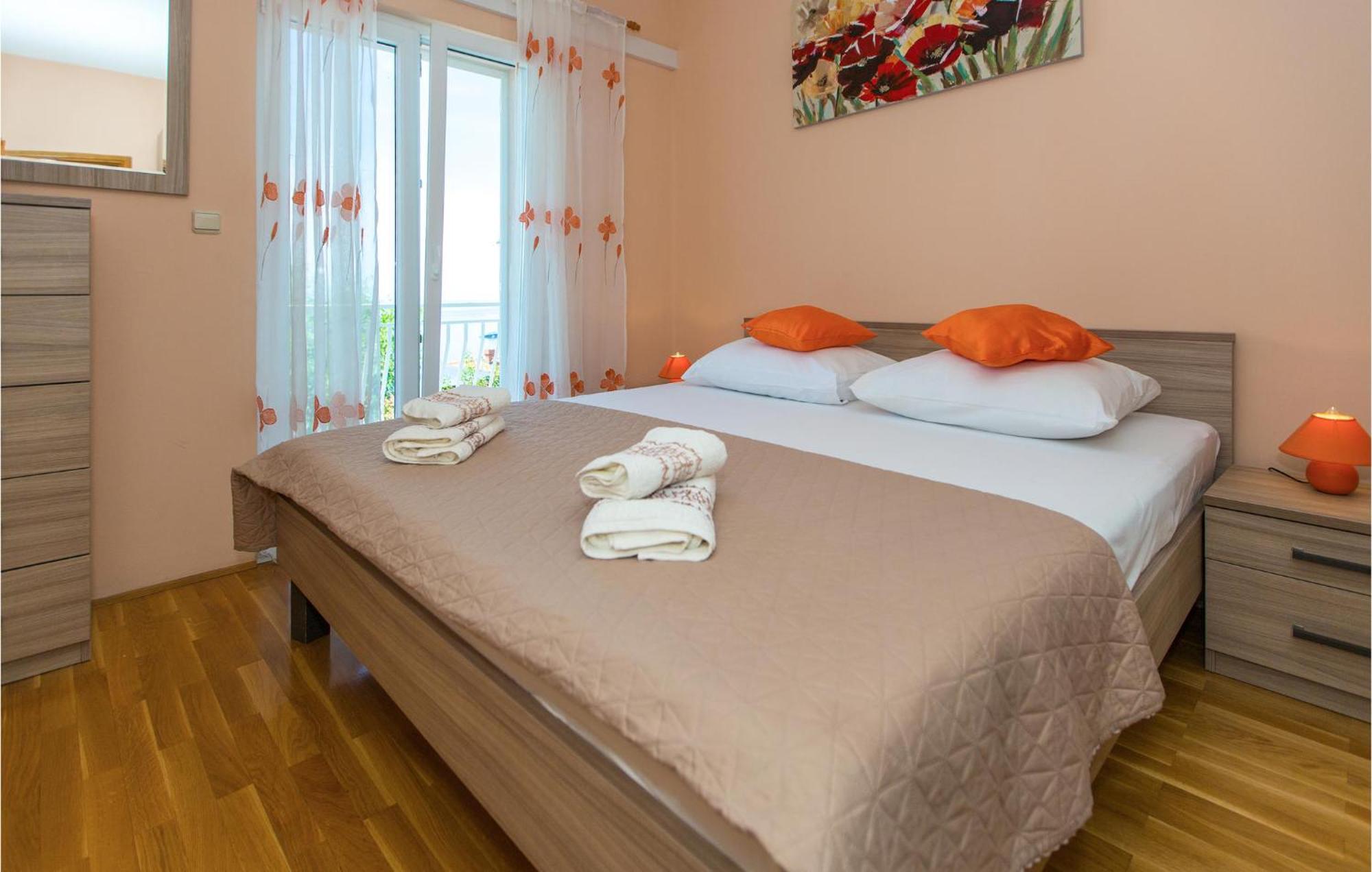 3 Bedroom Lovely Home In Plat Mlini Buitenkant foto