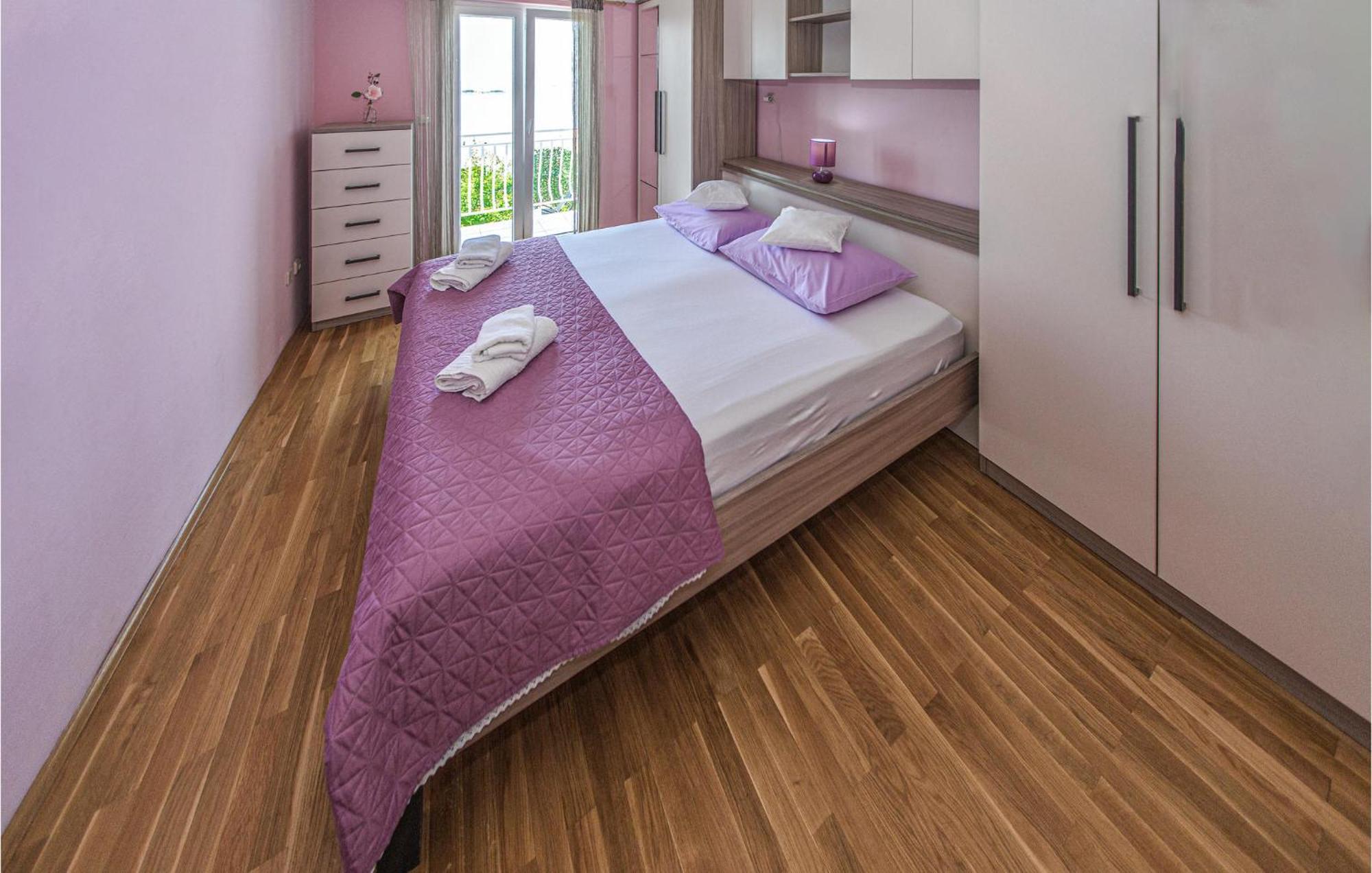 3 Bedroom Lovely Home In Plat Mlini Buitenkant foto
