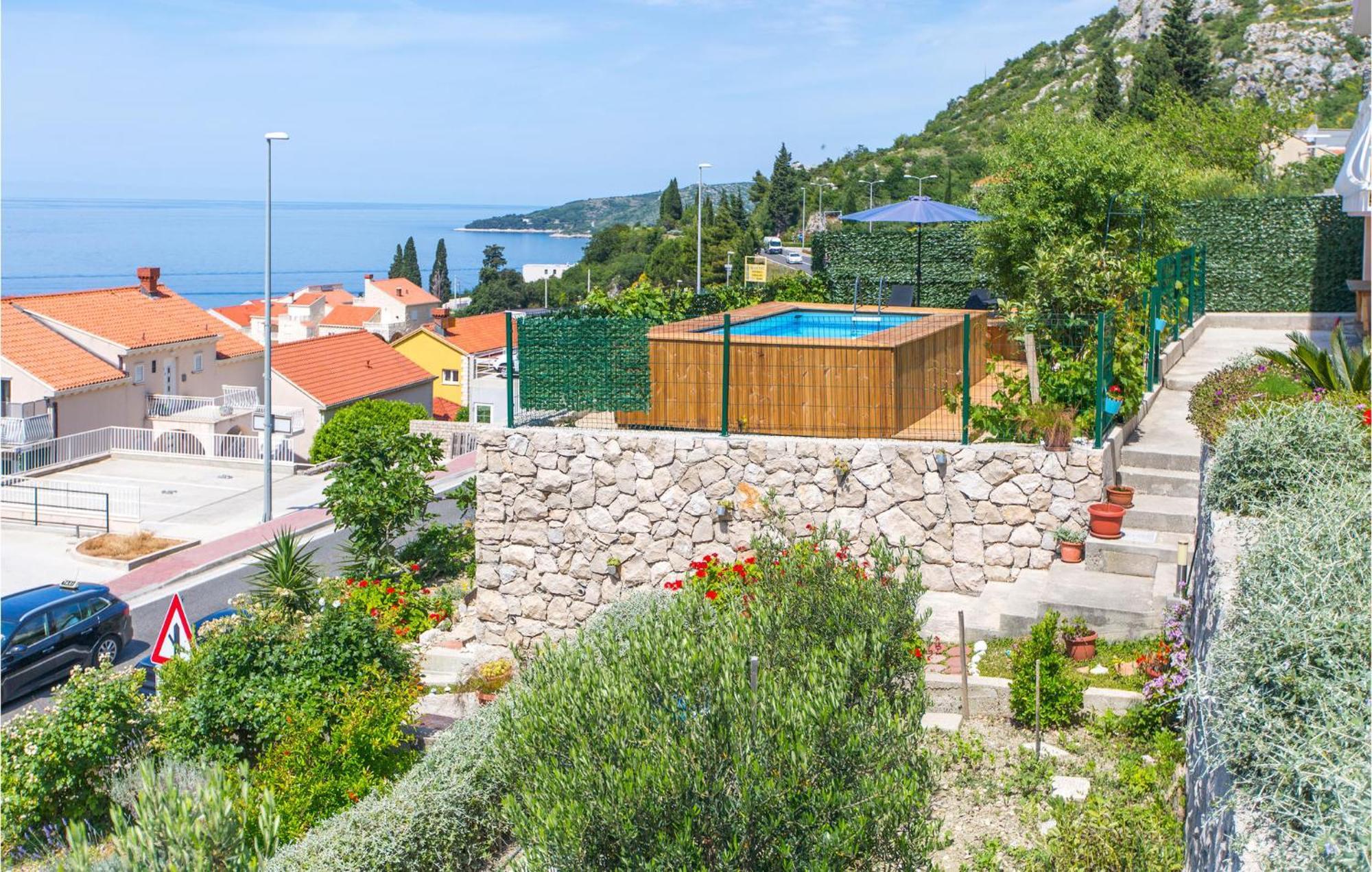 3 Bedroom Lovely Home In Plat Mlini Buitenkant foto